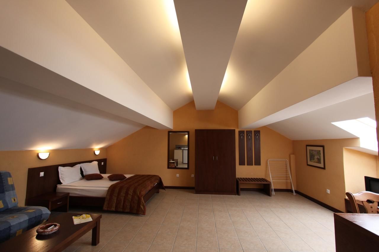 Отель Asti Arthotel Синеморец-39