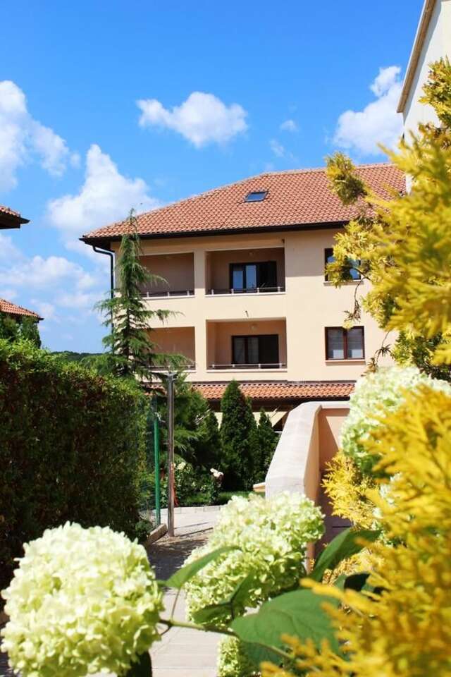 Отель Asti Arthotel Синеморец-18