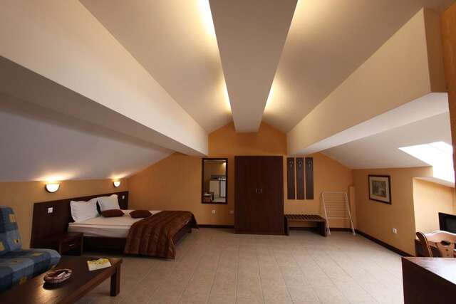Отель Asti Arthotel Синеморец-38